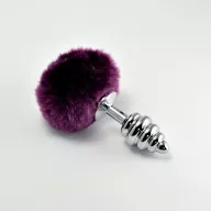 LOVETOY fenékdugó Spiral Pompon Metal Plug Purple - ezüst színben, lila pomponnal, spirális felszínnel, vízálló, fém (7 cm)