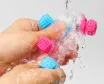 TENGA maszturbátor Bobble Crazy Cubes - áttetsző, kék és rószaszín stimuláló kockákkal, vízálló