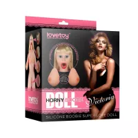 LOVETOY guminő Silicone Boobie Super Love Doll 2 - testszínű, valósághű méretekkel, 3D-s arccal, 3 kéjnyílással, vízálló