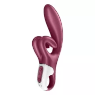 SATISFYER csiklóizgatós vibrátor Touch Me Red - bordó színben, három motoros, vízálló, akkumulátoros